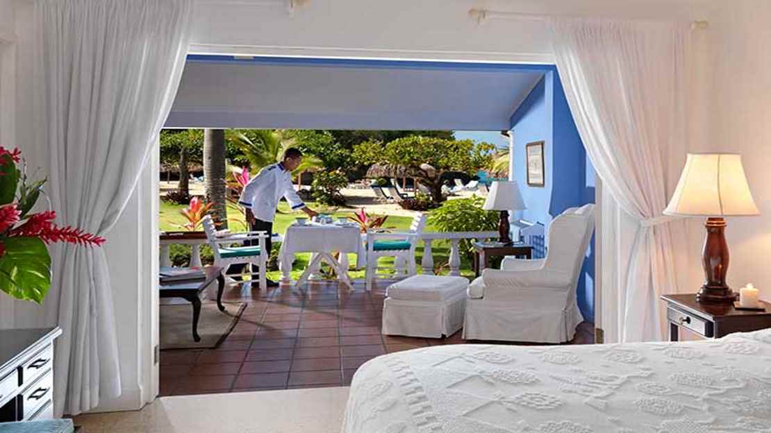 Deluxe Veranda Suite